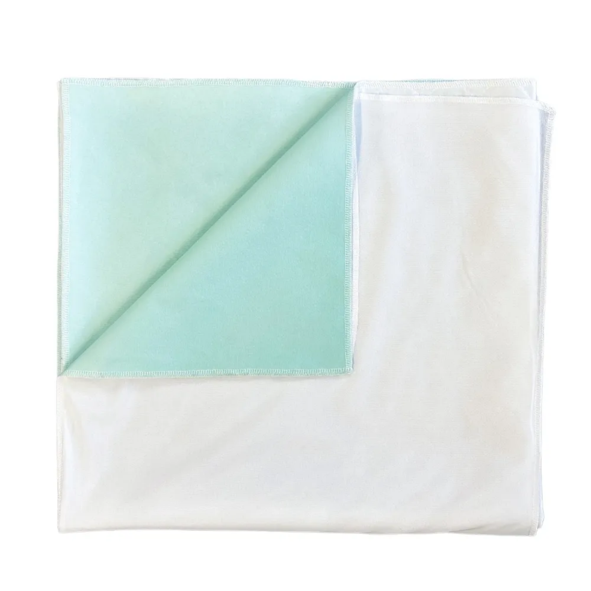 Washable bed pad in super green with flaps - 800 ml absorbency