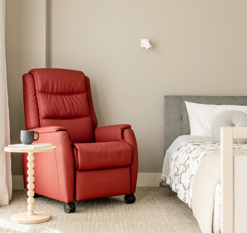 Milan mobile recliner chair