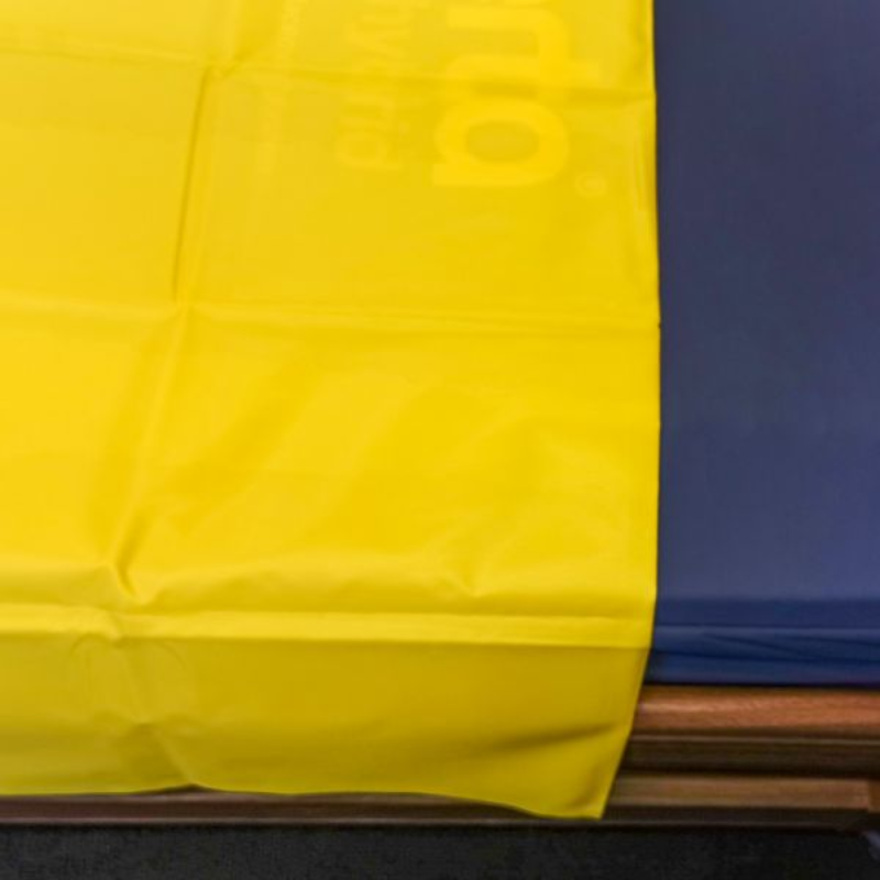 Turning sheet - yellow