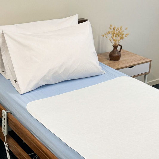 Washable bed pad in super white 2500 ml - SHOP SOILED SPECIAL PRICE