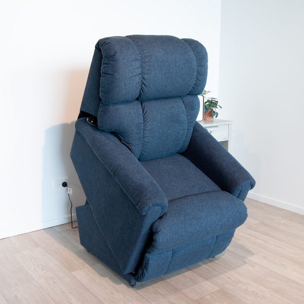 Pinnacle platinum power lift recliner hotsell